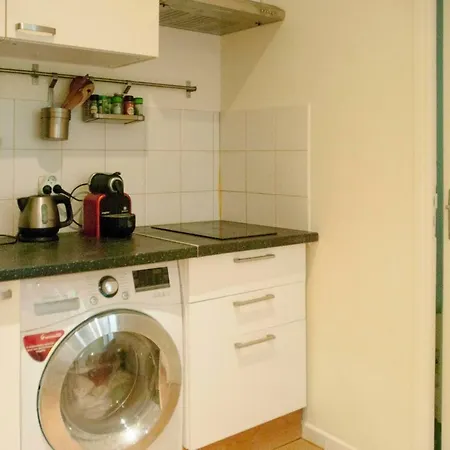 Bright 32 M With Wi-Fi Paris